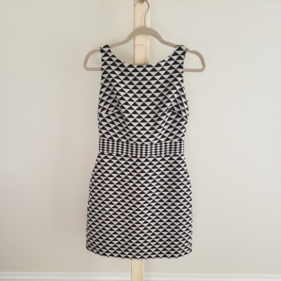 The Limited Dresses & Skirts - The limited tringle art dress